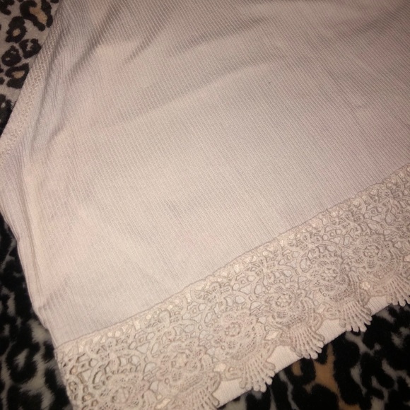 Bohemian Halter Crop-top - Picture 2 of 9